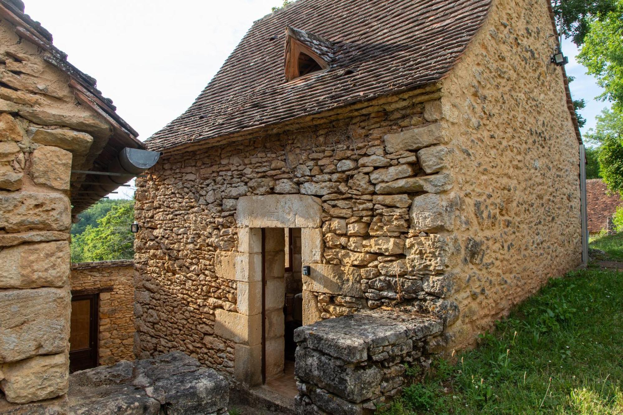 Chambres D'Hotes Avec Piscine La Rossillonie Beynac-et-Cazenac Rum bild